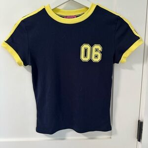 Edikted Kassidy Contrast T-Shirt Navy/Yellow XS